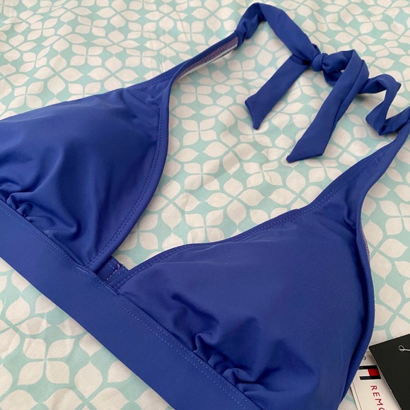 🆕Tommy Hilfiger Halter Triangle Bikini Top - Picture 2 of 4